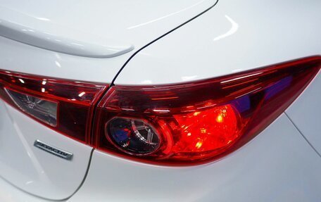 Mazda 3, 2018 год, 1 680 000 рублей, 19 фотография