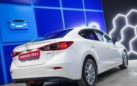 Mazda 3, 2018 год, 1 680 000 рублей, 22 фотография