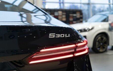 BMW 5 серия, 2025 год, 8 450 000 рублей, 15 фотография