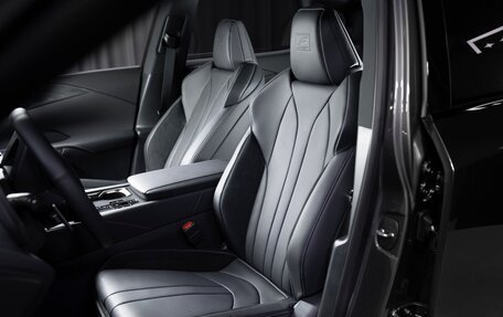 Lexus RX IV рестайлинг, 2025 год, 14 000 000 рублей, 16 фотография