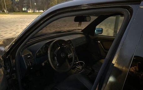 Mercedes-Benz C-Класс, 1995 год, 150 000 рублей, 6 фотография