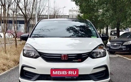 Honda Fit, 2022 год, 1 355 123 рублей, 2 фотография