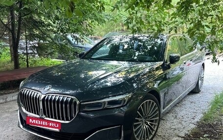 BMW 7 серия, 2019 год, 6 700 000 рублей, 10 фотография