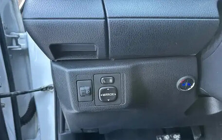 Toyota Yaris XP150 рестайлинг, 2022 год, 1 250 000 рублей, 19 фотография