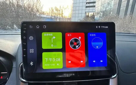 Toyota Yaris XP150 рестайлинг, 2022 год, 1 250 000 рублей, 15 фотография