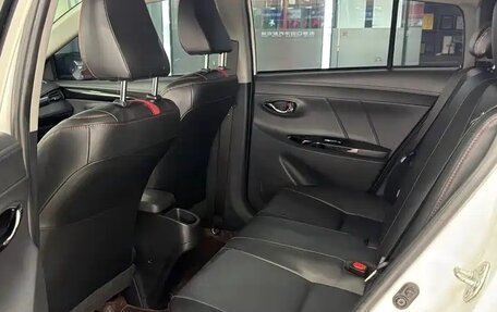 Toyota Yaris XP150 рестайлинг, 2022 год, 1 508 586 рублей, 14 фотография