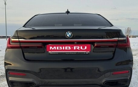 BMW 7 серия, 2019 год, 4 299 000 рублей, 18 фотография