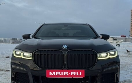 BMW 7 серия, 2019 год, 4 299 000 рублей, 39 фотография