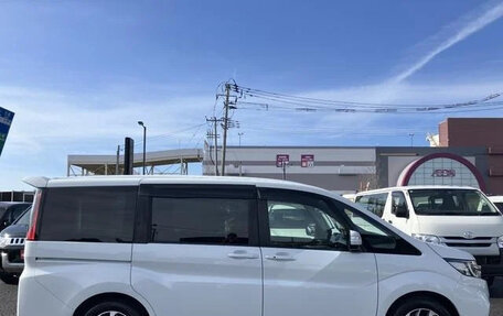 Honda Stepwgn IV, 2022 год, 1 704 027 рублей, 4 фотография