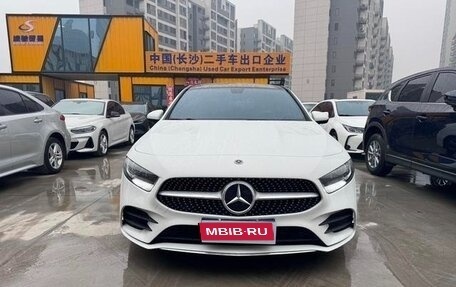 Mercedes-Benz A-Класс, 2021 год, 2 400 000 рублей, 1 фотография