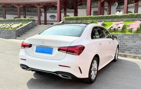 Mercedes-Benz A-Класс, 2021 год, 2 400 000 рублей, 5 фотография