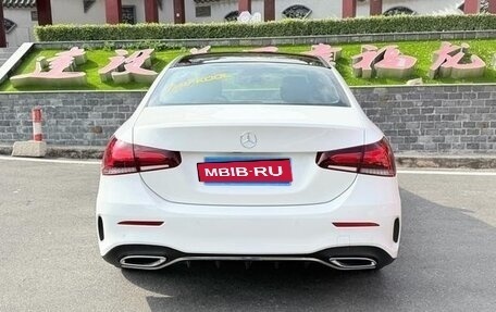 Mercedes-Benz A-Класс, 2021 год, 2 400 000 рублей, 4 фотография