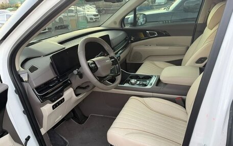 KIA Carnival, 2025 год, 6 359 757 рублей, 5 фотография