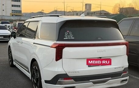 KIA Carnival, 2025 год, 6 359 757 рублей, 3 фотография