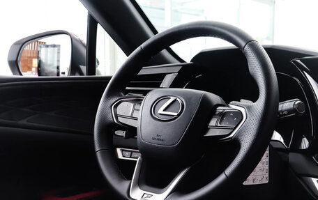 Lexus RX IV рестайлинг, 2023 год, 7 800 000 рублей, 10 фотография