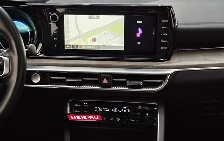 KIA K5, 2021 год, 2 460 586 рублей, 10 фотография