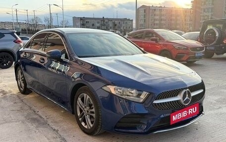 Mercedes-Benz A-Класс, 2021 год, 2 400 000 рублей, 3 фотография