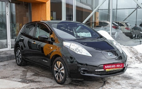Nissan Leaf I, 2016 год, 699 000 рублей, 12 фотография