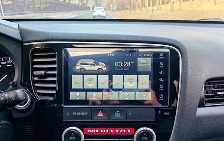 Mitsubishi Outlander III рестайлинг 3, 2022 год, 1 770 004 рублей, 14 фотография