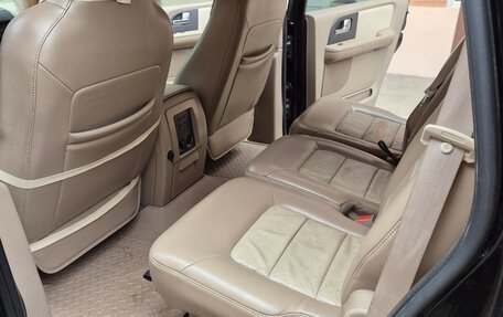 Ford Expedition, 2004 год, 950 000 рублей, 8 фотография