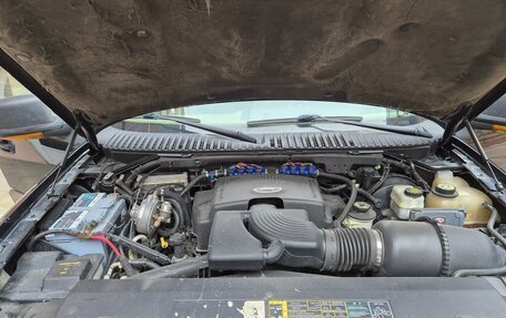 Ford Expedition, 2004 год, 950 000 рублей, 13 фотография