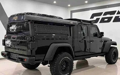 Jeep Gladiator, 2023 год, 7 450 586 рублей, 4 фотография