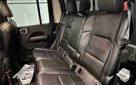 Jeep Gladiator, 2023 год, 7 450 586 рублей, 19 фотография