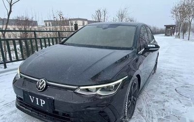 Volkswagen Golf VIII, 2023 год, 1 950 000 рублей, 1 фотография