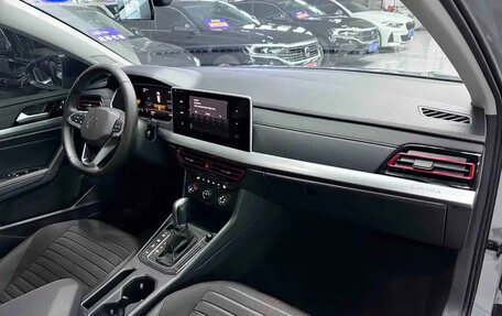 Volkswagen Lavida, 2022 год, 1 500 001 рублей, 12 фотография