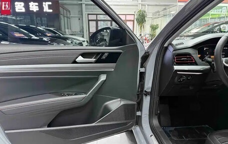 Volkswagen Lavida, 2022 год, 1 500 001 рублей, 9 фотография