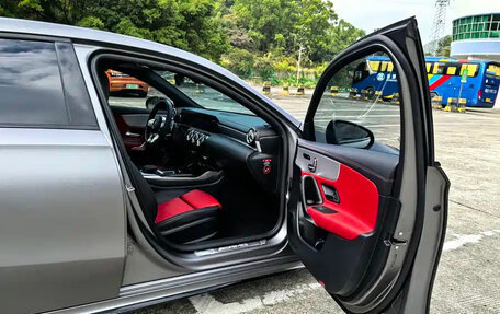 Mercedes-Benz A-Класс, 2022 год, 1 950 001 рублей, 10 фотография