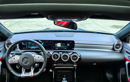 Mercedes-Benz A-Класс, 2022 год, 1 950 001 рублей, 12 фотография