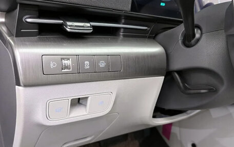 Hyundai Kona, 2025 год, 3 100 010 рублей, 16 фотография