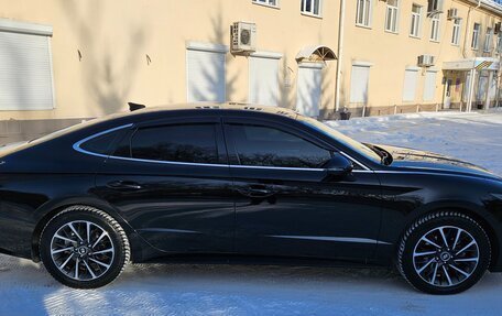 Hyundai Sonata VIII, 2021 год, 2 600 000 рублей, 4 фотография