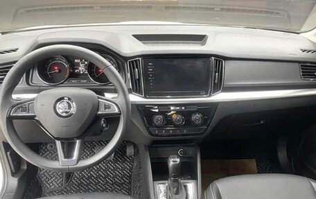 Skoda Kamiq I, 2022 год, 1 300 000 рублей, 6 фотография