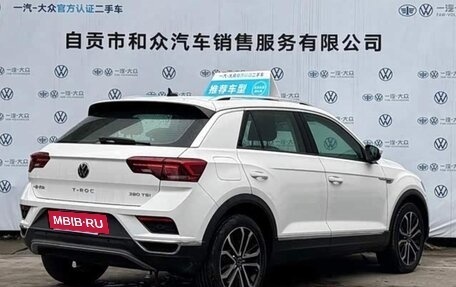 Volkswagen T-Roc I, 2022 год, 1 312 000 рублей, 3 фотография