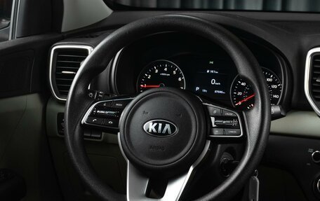KIA Sportage IV рестайлинг, 2020 год, 2 399 000 рублей, 17 фотография