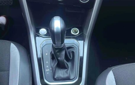 Volkswagen T-Roc I, 2022 год, 1 292 000 рублей, 16 фотография