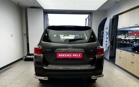 Toyota Highlander III, 2012 год, 2 200 000 рублей, 6 фотография