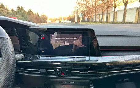 Volkswagen Golf VIII, 2022 год, 1 690 004 рублей, 14 фотография