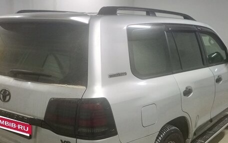 Toyota Land Cruiser 200, 2011 год, 2 300 000 рублей, 7 фотография