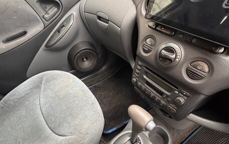 Toyota Vitz, 2000 год, 310 000 рублей, 12 фотография