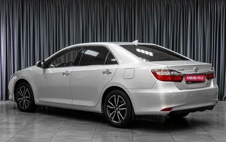 Toyota Camry, 2017 год, 2 349 000 рублей, 2 фотография