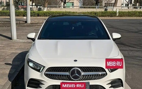 Mercedes-Benz A-Класс, 2022 год, 1 720 001 рублей, 2 фотография