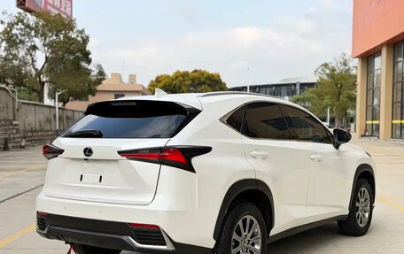 Lexus NX I, 2021 год, 3 200 855 рублей, 6 фотография