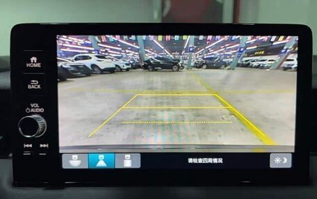 Honda Vezel, 2023 год, 1 780 000 рублей, 11 фотография