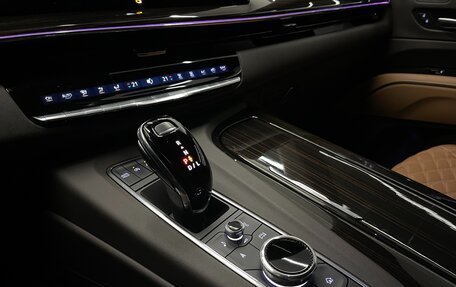 Cadillac Escalade V, 2023 год, 13 500 000 рублей, 15 фотография