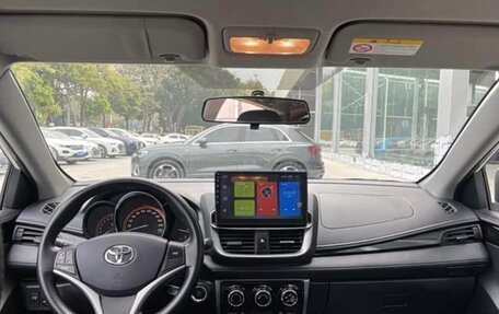 Toyota Yaris XP150 рестайлинг, 2022 год, 1 045 000 рублей, 7 фотография