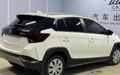 Toyota Yaris XP150 рестайлинг, 2022 год, 1 030 000 рублей, 5 фотография