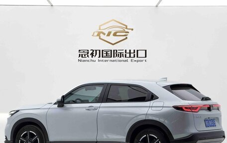 Honda Vezel, 2023 год, 1 740 000 рублей, 6 фотография